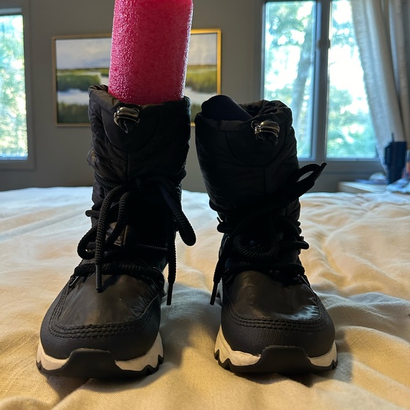 Sorel Kinetic Boots - Picture 5 of 8